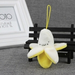 1pc 7 centímetros bonito de pelúcia dos desenhos animados de pelúcia macia Banana boneca de brinquedo presente de aniversário Pendant