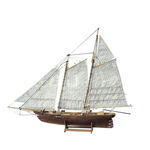 1: 120 Diy De Madeira Assembléia Vela Navio Modelo Clássico Sailing Boat Laser Brinquedos Quebra-cabeça De Corte De Processo