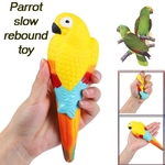 1PCS Squeeze Exquisite bonito Parrot Perfumado lenta Nascente descompress?o Brinquedos