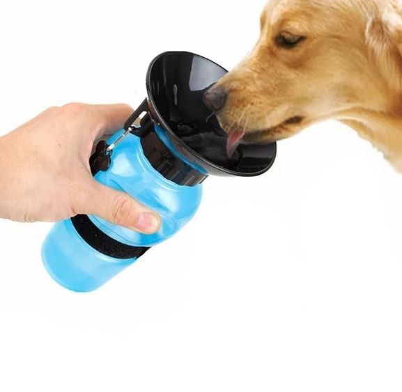 Bebedouro Squeeze Portátil Aqua Dog para Cães e Gatos 600ml