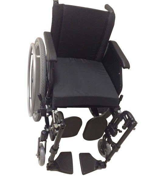 Cadeira de Rodas K2 Alumínio Pés Eleváveis 42Cm Prata Ortobras (Cód. 6493)