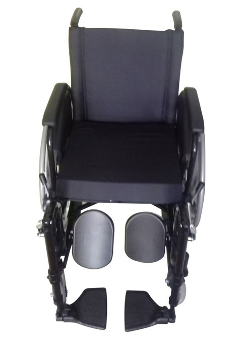Cadeira de Rodas Avd Alumínio X Duplo Pés Eleváveis 42Cm Prata Ortobras (Cód. 6950)