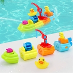 Crianças infantil Baby Press spray Assembléia Água Toy Barco de flutuação para o banho