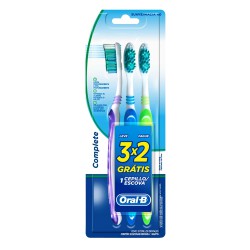 Escova Dental Oral-B Complete 40 Macia 3 Unidades