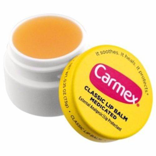 Hidratante Labial Carmex Classic Lip Balm 7.5g