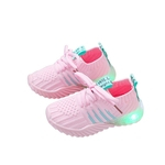 Kids Shoes Knitting superfície dos doces Cor de luz respirável menina LED brilhante Running Shoes Sneakers com solas macias