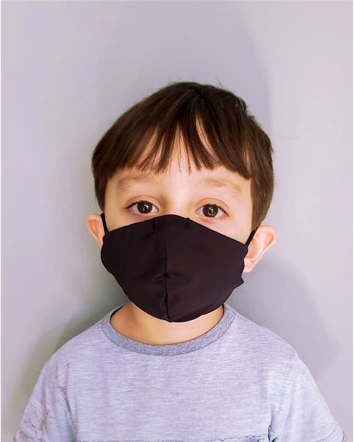 Máscara Infantil Fabiola Molina em Tecido Preto para Proteção Individual Lavável