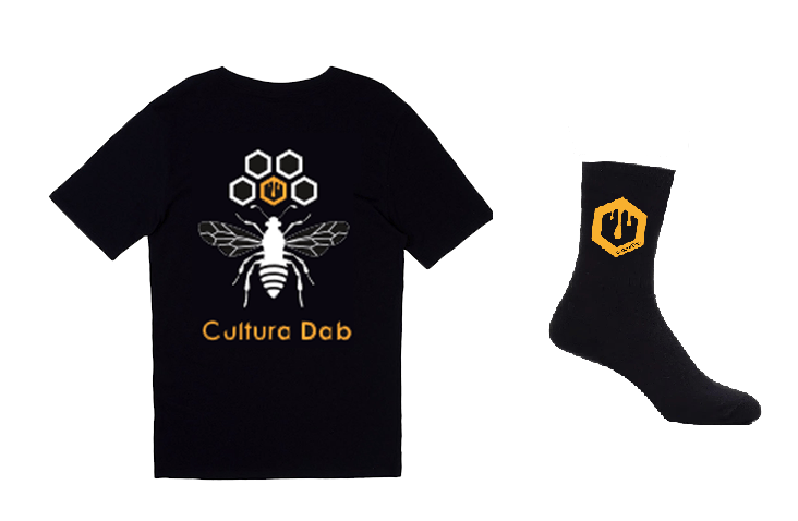 Kit Camiseta Tradicional + Meia