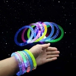 Multicolor Luminous Pulseiras Moda Criativa Glow Sticks Props partido