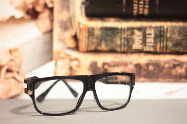 Óculos de Grau Khatto Square Personality