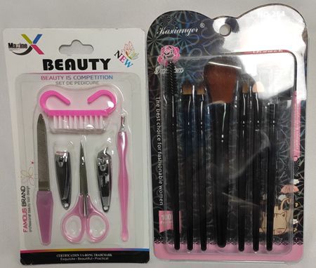 Pincel Maquiagem Kit com 7 Peças Profissional + Kit Manicure Brinde - Kaxiager