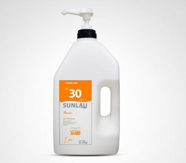 Protetor Solar FPS 30 UVA/UVB com Vitamina E 2 kg Sunlau - Henlau