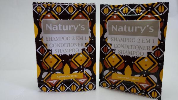 Shampoo 2em1 Sache 10ml Cx 500un - Estoril