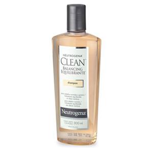Shampoo Neutrogena Clean Equilibrio Cabelo Normais 300Ml