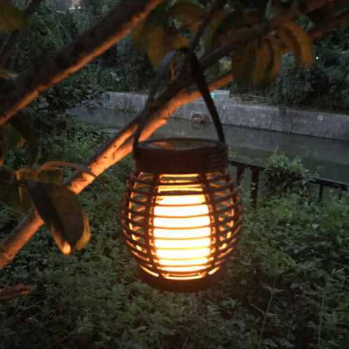 Solar Waterproof LED Desenvolvido Candle Lantern Street Lamp Rattan Luz para Jardim Quintal decoração ao ar livre