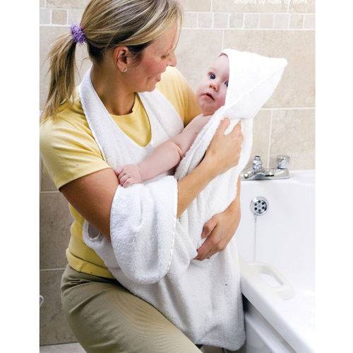 Toalha de Bebê Tipo Avental Mamãe e Bebê Clevamama - Branca