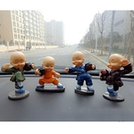 Toy Presente Ornamento 4Pcs / Set Drunken dos desenhos animados Monge pequena boneca Decoração Auto Car Dashboard