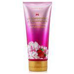 Victorias Secret Hidratação Profunda - Strawberries Champagne 200ml - Mãos Corpo