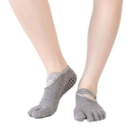 Ficha técnica e caractérísticas do produto 1 par Mulheres Yoga Meias Cinco-dedo do pé de secagem rápida Anti-derrapante dança respirável Meias Yoga socks