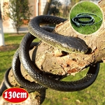 Ficha técnica e caractérísticas do produto 130 cm Artificial Grama Grande Cobra Super Simulação Animais Suave Cobras Brincadeira Brinquedo Truque