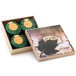 Ficha técnica e caractérísticas do produto Art Vegê Caixa de Madeira Decorada C/ 4 Sabonetes de 100g Cada