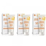 Ficha técnica e caractérísticas do produto Cenoura Bronze Protetor Solar Facial Fps50 50g (Kit C/03)