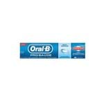 Ficha técnica e caractérísticas do produto Creme Dental Oral-B Pro Saúde Escudo Antiaçúcar - 70g