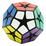 Ficha técnica e caractérísticas do produto Crianças Cubo Mágico 55 * 57 * 57 milimetros superficie lisa Geometria Forma engraçado enigma Presente de Natal Toy