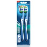 Ficha técnica e caractérísticas do produto Escova Dental Oral B Complete 5x Ações de Limpeza Macia 40 Leve 2 Pague 1