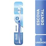 Ficha técnica e caractérísticas do produto Escova Dental Oral-B Indicator Plus Macia 30 Escova Dental Oral-B Indicator Plus 30 Pequena Macia 1 Unidade