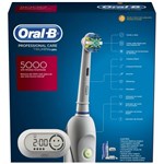 Ficha técnica e caractérísticas do produto Escova Elétrica Oral-B Professional Care 5000 D34 110V - Oral B