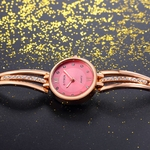 Ficha técnica e caractérísticas do produto Fashion Women Alloy Dial Quartz Analog Rhinestone Bracelet Wrist Watch