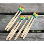 Ficha técnica e caractérísticas do produto Alça de bambu colorido escova Eco amigável de madeira do arco-íris de bambu escova de dentes Oral Cuidados de cerdas macias