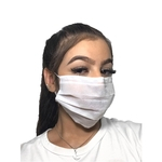 Ficha técnica e caractérísticas do produto Kit com 100 Máscaras de proteção descartáveis