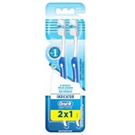 Ficha técnica e caractérísticas do produto Kit Escova Dental Oral-B Indicator Plus 35 Leve 2 Pague 1
