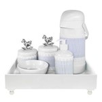 Ficha técnica e caractérísticas do produto Kit Higiene Blanc Cavalinho Prata e Capa Quarto Bebê Infantil Menino