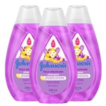 Ficha técnica e caractérísticas do produto Kit: Shampoo Johnsons Força Vitaminada 200ml com 3 Unidades - Johnsons Baby