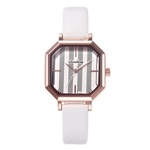 Ficha técnica e caractérísticas do produto Ladies Square Shell Fashion Belt Simple Quartz Wrist Watch