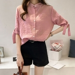 Ficha técnica e caractérísticas do produto LAR Lady Fique Collar Chiffon Blusa bowknot Metade luva Stripe sólido cor da camisa solta Verão