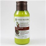 Ficha técnica e caractérísticas do produto Mini Shampoo Yves Rocher Cuidado Vegetal Nutrição e Sedosidade 50ml