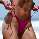 Ficha técnica e caractérísticas do produto Mulheres Sexy Swimwear Bikini Bottom Side Laço Thong de banho Swimsuit Girl clothes