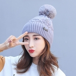 Ficha técnica e caractérísticas do produto Mulheres Winter cor sólida Moda bonito Pompom Knit Hat Cap Beanie