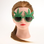 Ficha técnica e caractérísticas do produto Novidade Glitter Green Maple Leaf Sunglasses Engraçado Eye Glasses Party Dress Up