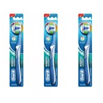 Ficha técnica e caractérísticas do produto Oral B Complete 5 Escova Dental (Kit C/03)