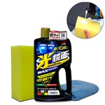 Shampoo Automotivo com Cera Soft99 Black Gloss 700ml para Cores Escuras Rende Ate 14 Carros