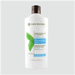 Ficha técnica e caractérísticas do produto Shampoo Yves Rocher Cuidado Vegetal Suave Todos os Tipos de Cabelo 300ml