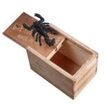 Ficha técnica e caractérísticas do produto Simular Insect Estilo assustador Tricky pequeno Toy Box de madeira para a ferramenta engraçada Prank Funny prank toy