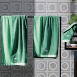 Ficha técnica e caractérísticas do produto Toalha Banho Contemporânea Verde Claro Com Escuro - 75cm X 1,40m